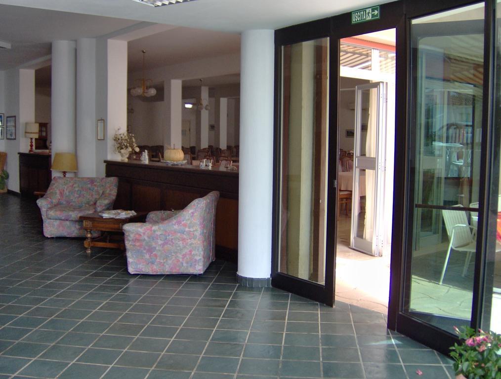 Hotel Svizzero Sangineto Kültér fotó