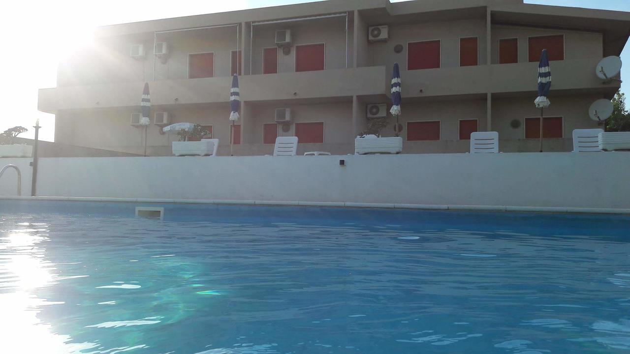 Hotel Svizzero Sangineto Kültér fotó